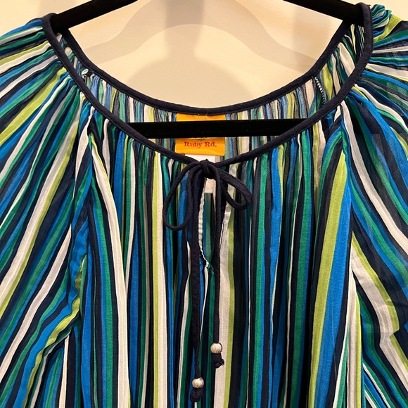 Ruby Rd Top with Ragland Long Sleeves - Picture 3 of 6